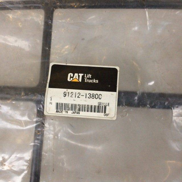 Grill for Mitsubishi FD25-35, FG15-30 - Calandre pour Matériel de manutention: photos 3 Grill for Mitsubishi FD25-35, FG15-30 - Calandre pour Matériel de manutention: photos 3