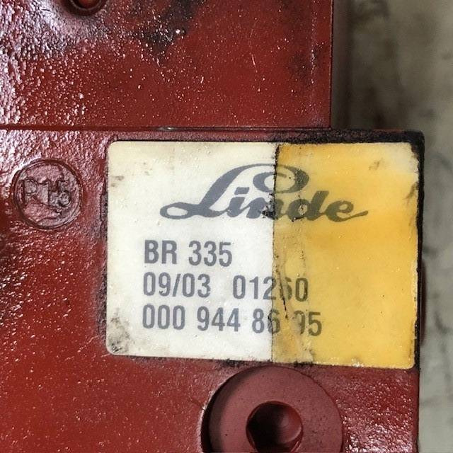 Hydraulic control valve - Valve hydraulique pour Matériel de manutention: photos 4 Hydraulic control valve - Valve hydraulique pour Matériel de manutention: photos 4