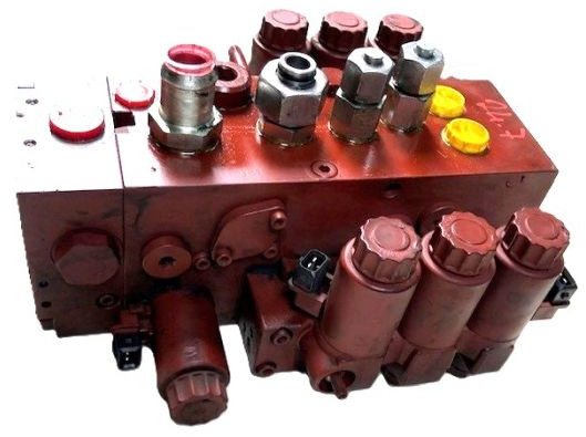Hydraulic control valve for Linde /387/ - Valve hydraulique pour Matériel de manutention: photos 3 Hydraulic control valve for Linde /387/ - Valve hydraulique pour Matériel de manutention: photos 3