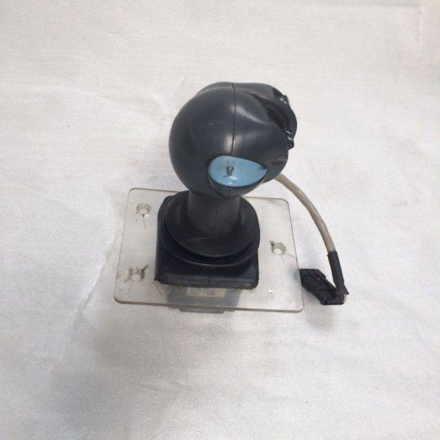 Joystick for Hyster - Système électrique pour Matériel de manutention: photos 3 Joystick for Hyster - Système électrique pour Matériel de manutention: photos 3