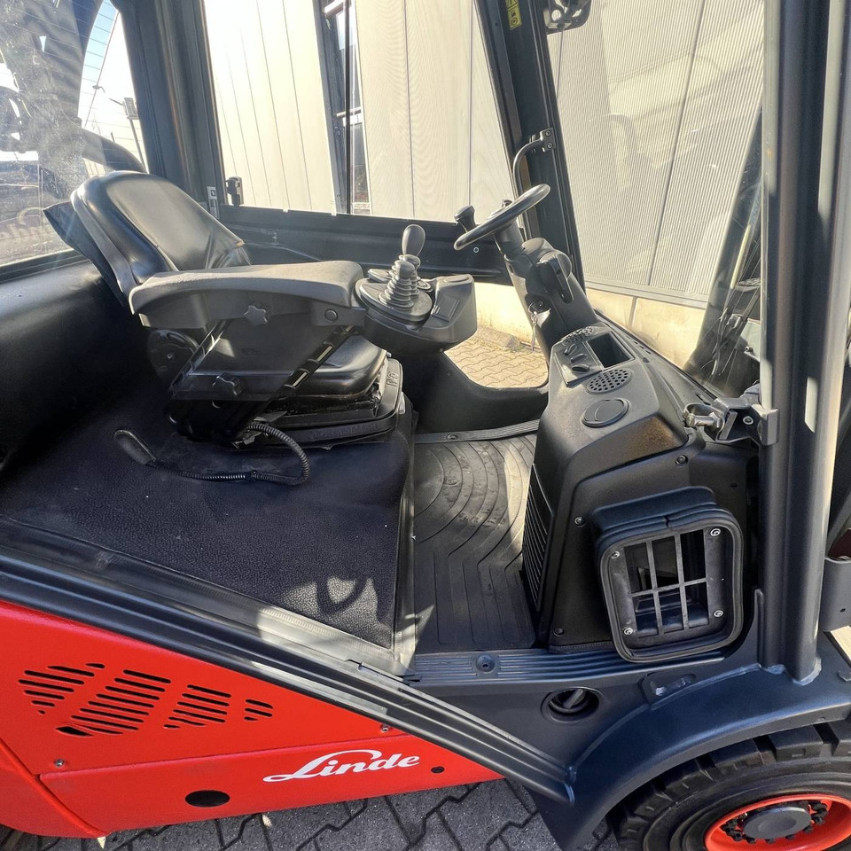 Linde H35D (393) - Chariot élévateur diesel: photos 5 Linde H35D (393) - Chariot élévateur diesel: photos 5