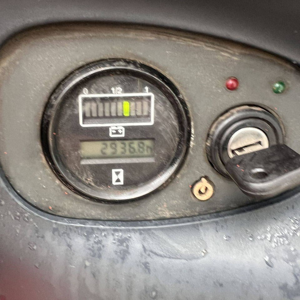 Linde L12 (379) - Gerbeur: photos 4 Linde L12 (379) - Gerbeur: photos 4