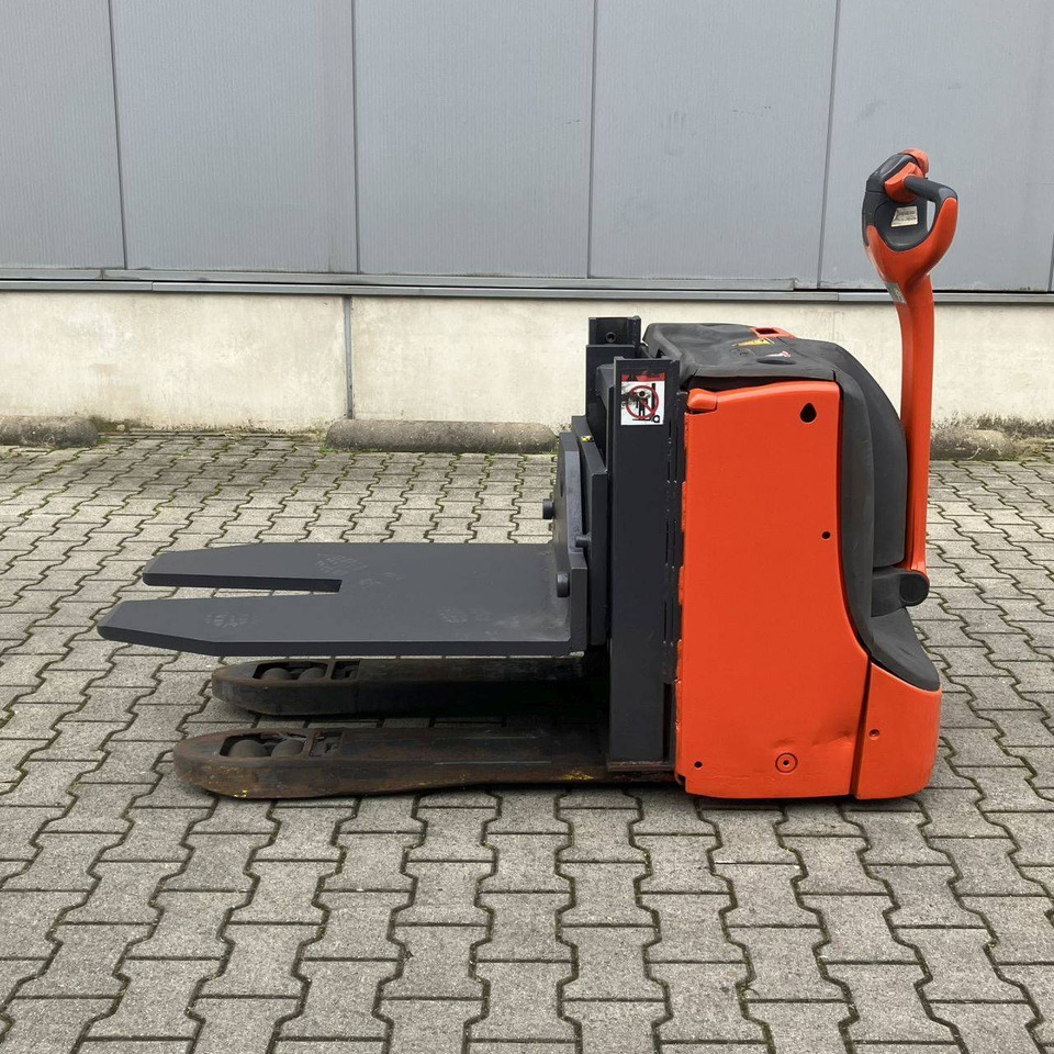 Linde T20X (1152) Rotabatt - Transpalette: photos 4 Linde T20X (1152) Rotabatt - Transpalette: photos 4