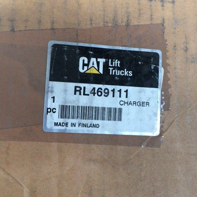 Charger for Caterpillar Mitsubishi - Pièces de rechange pour Matériel de manutention: photos 4 Charger for Caterpillar Mitsubishi - Pièces de rechange pour Matériel de manutention: photos 4