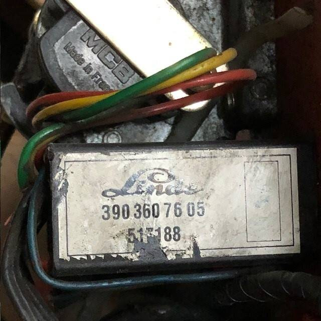 Plate floor for Linde E15-18-02, Series 322 - Pédale pour Matériel de manutention: photos 5 Plate floor for Linde E15-18-02, Series 322 - Pédale pour Matériel de manutention: photos 5