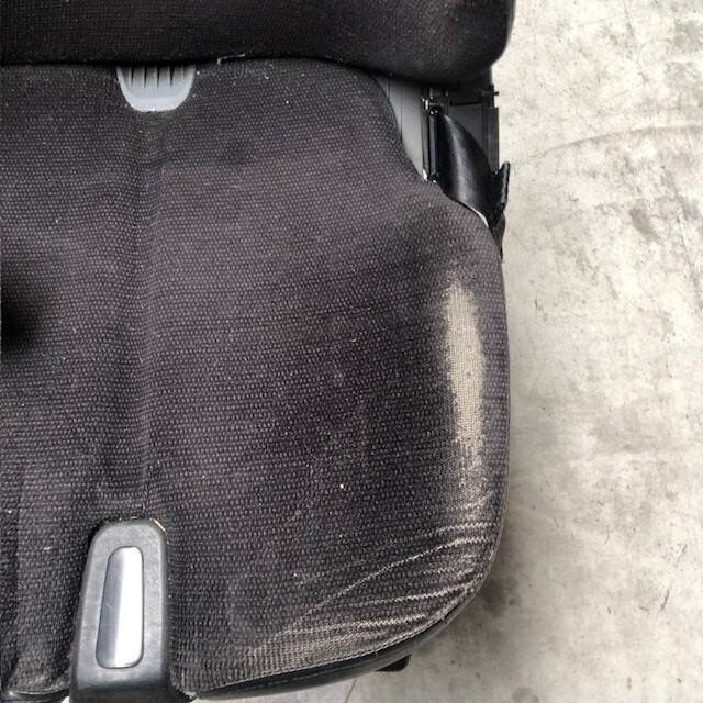 Seat for Linde /1120-01/ - Siège pour Matériel de manutention: photos 3 Seat for Linde /1120-01/ - Siège pour Matériel de manutention: photos 3