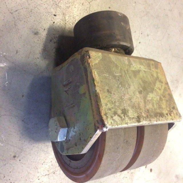 Stabilizer for Linde Series 140/144/372 - Commande de gouvernail pour Matériel de manutention: photos 2 Stabilizer for Linde Series 140/144/372 - Commande de gouvernail pour Matériel de manutention: photos 2