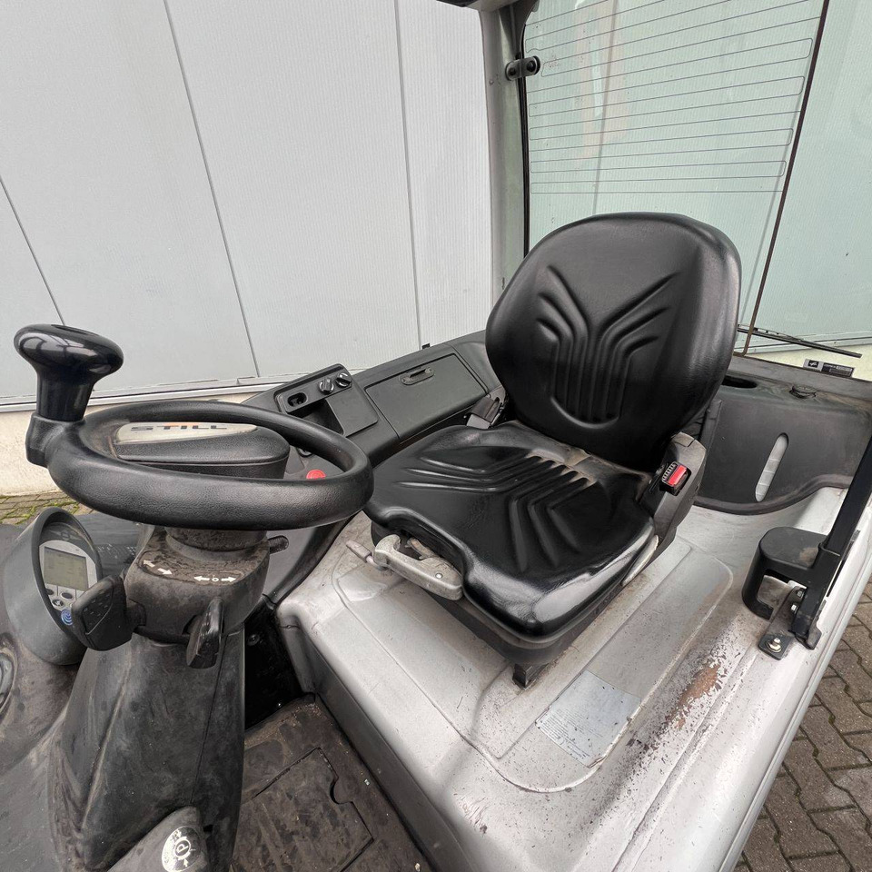 Still RX60-45 - Chariot élévateur électrique: photos 5 Still RX60-45 - Chariot élévateur électrique: photos 5