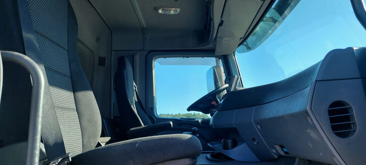 MERCEDES Actros - Camion citerne: photos 5 MERCEDES Actros - Camion citerne: photos 5