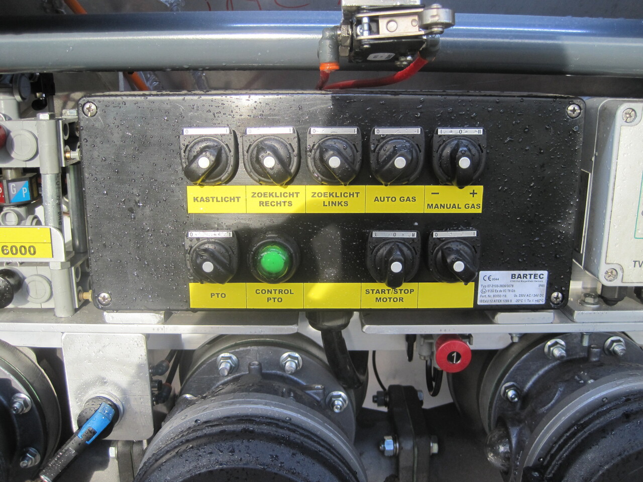 SCANIA G370 - Camion citerne: photos 3 SCANIA G370 - Camion citerne: photos 3