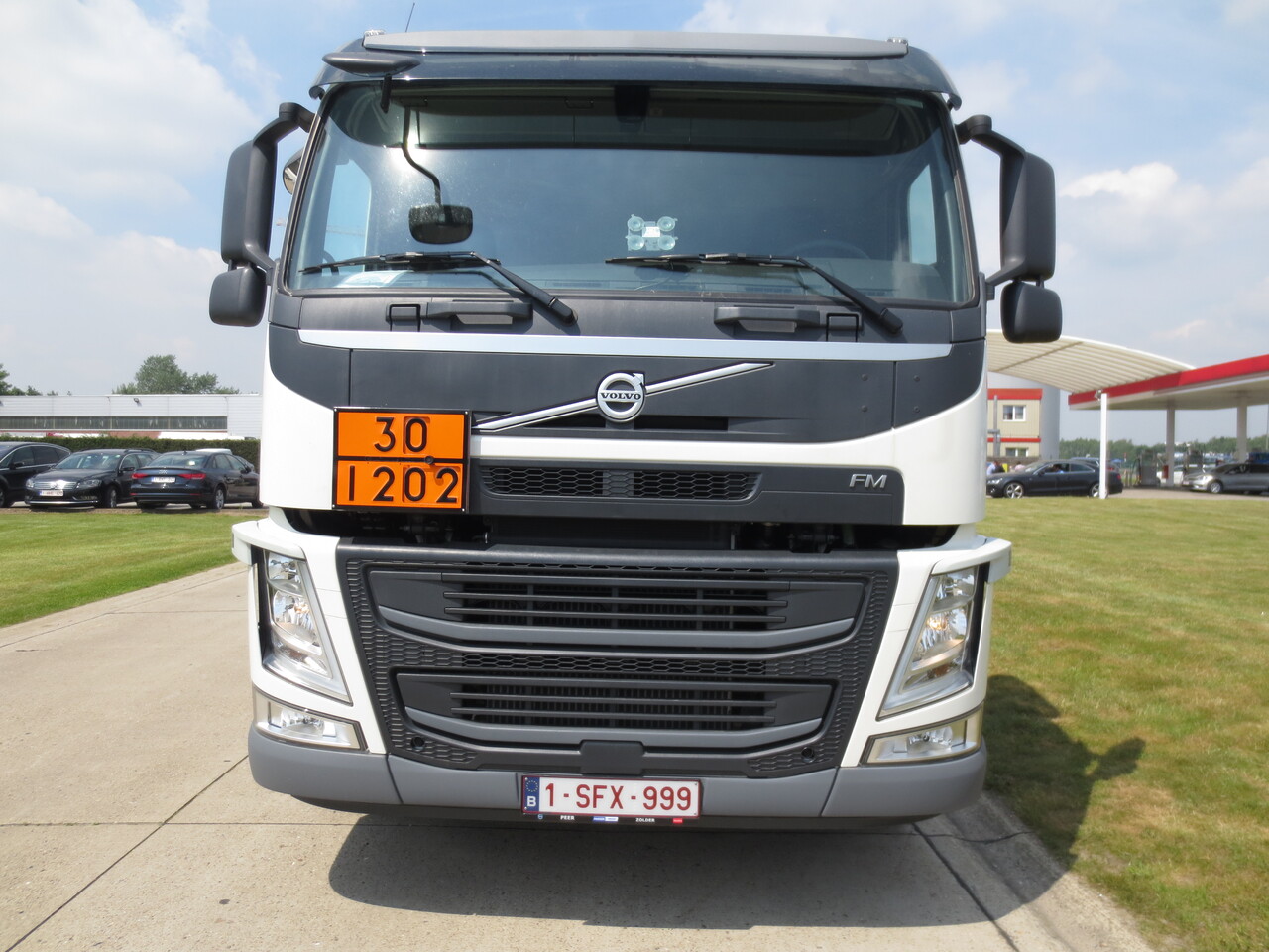 VOLVO FM - Camion citerne: photos 3 VOLVO FM - Camion citerne: photos 3