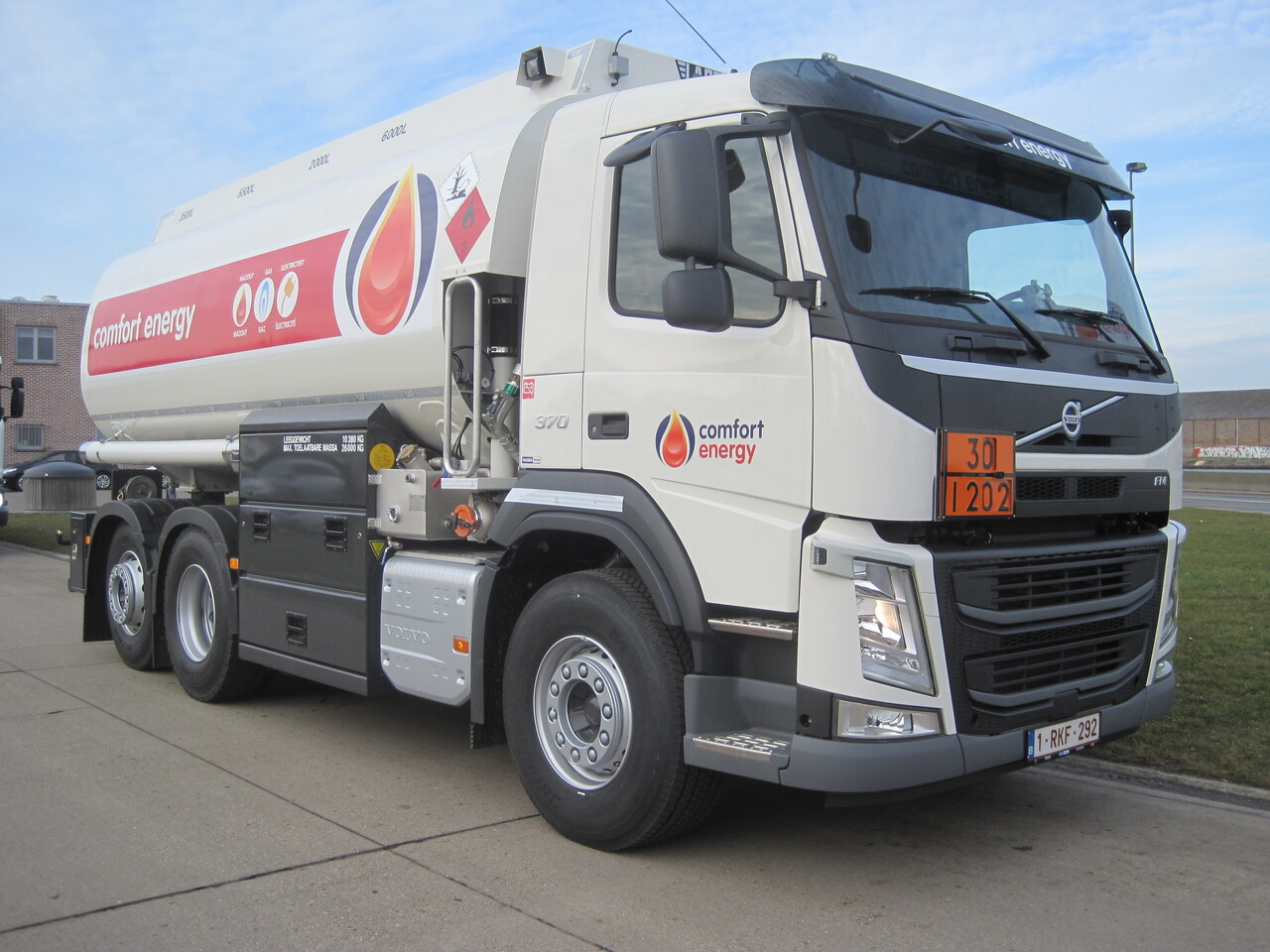 VOLVO FM - Camion citerne: photos 4 VOLVO FM - Camion citerne: photos 4