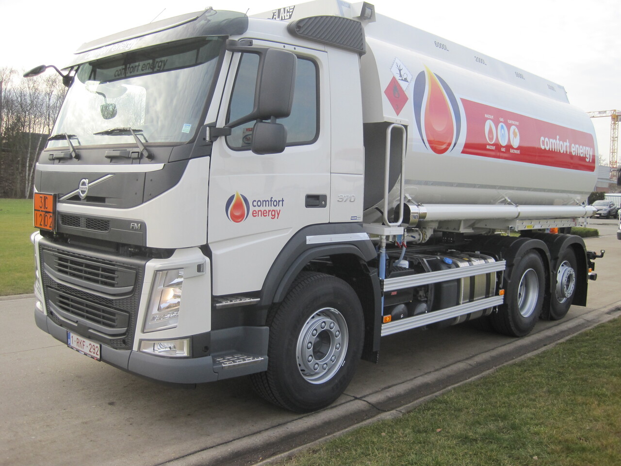 VOLVO FM - Camion citerne: photos 1 VOLVO FM - Camion citerne: photos 1