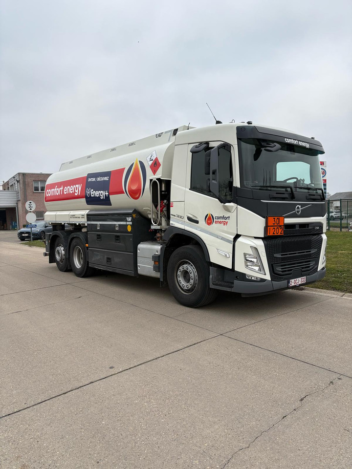 VOLVO FM380 - Camion citerne: photos 5 VOLVO FM380 - Camion citerne: photos 5