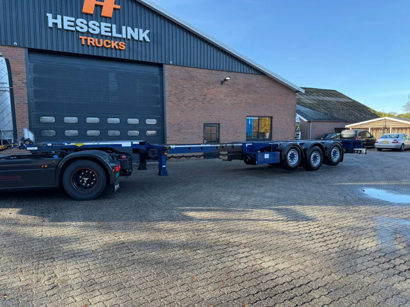 Broshuis 3UCC-39/45 2x20/30/40/45 FT Multi Liftas SAF Schijfremmen APK 08/2026 - Semi-remorque porte-conteneur/ Caisse mobile: photos 2 Broshuis 3UCC-39/45 2x20/30/40/45 FT Multi Liftas SAF Schijfremmen APK 08/2026 - Semi-remorque porte-conteneur/ Caisse mobile: photos 2