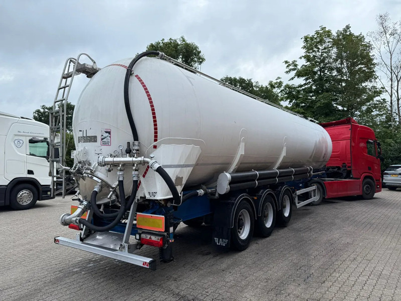 LAG 0-3-TI 60.000 Kippsilo Only food use! 24V SELF Support Liftas - Semi-remorque citerne: photos 2 LAG 0-3-TI 60.000 Kippsilo Only food use! 24V SELF Support Liftas - Semi-remorque citerne: photos 2