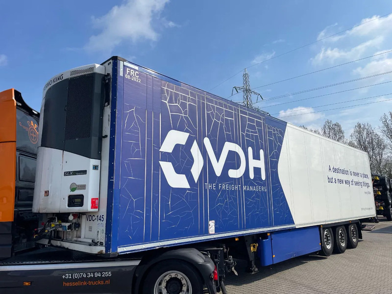 Schmitz Cargobull SKO 24 Thermo King SLX Spectrum Multi temp Dhollandia LBW 2T 270H 250B - Semi-remorque isothermique: photos 1 Schmitz Cargobull SKO 24 Thermo King SLX Spectrum Multi temp Dhollandia LBW 2T 270H 250B - Semi-remorque isothermique: photos 1