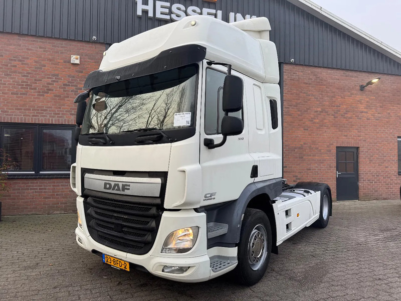 Tracteur routier DAF CF 370 4X2 Space Cab Side skirts ACC NL Truck APK 09/2025: photos 16