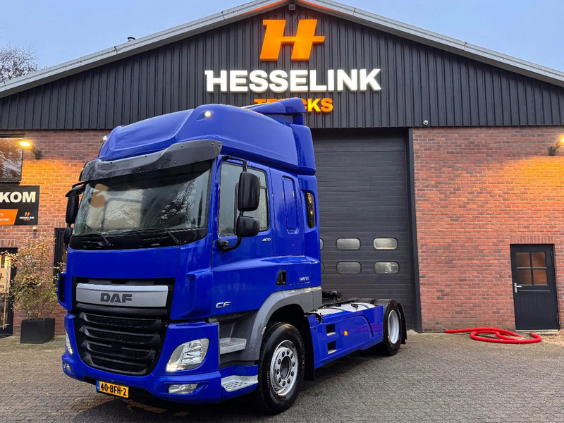 DAF CF 400 4X2 Space Cab 770.300 KM NL-Truck - Tracteur routier: photos 1 DAF CF 400 4X2 Space Cab 770.300 KM NL-Truck - Tracteur routier: photos 1