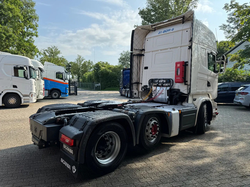 Scania R520 V8 6X2 Topline Retarder 2x tank original NL Truck - Tracteur routier: photos 3 Scania R520 V8 6X2 Topline Retarder 2x tank original NL Truck - Tracteur routier: photos 3