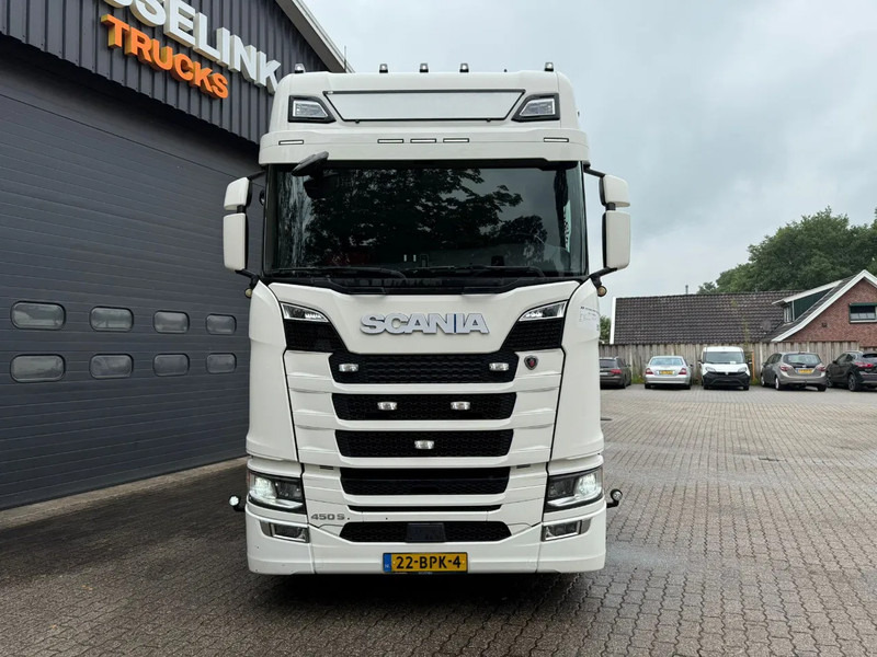 Scania S450 6X2 Full-Air Retarder Standairco 2X Tank Smarttacho 2 APK 03/2026 - Tracteur routier: photos 5 Scania S450 6X2 Full-Air Retarder Standairco 2X Tank Smarttacho 2 APK 03/2026 - Tracteur routier: photos 5