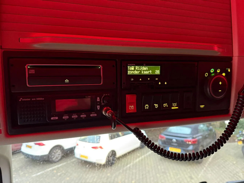 Tracteur routier Volvo FH 460 6X2 Globetrotter XL ADR 427.228KM!! NL Truck: photos 10