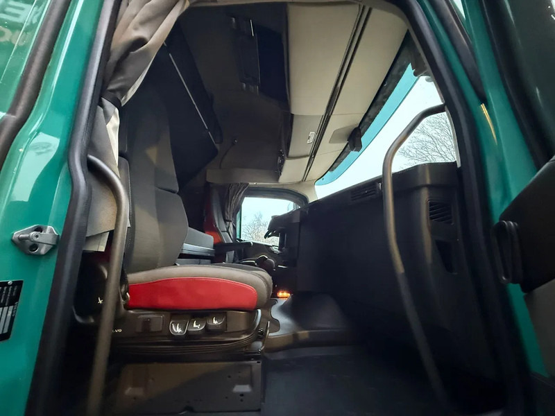 Tracteur routier Volvo FH 460 6X2 Globetrotter XL ADR 427.228KM!! NL Truck: photos 7