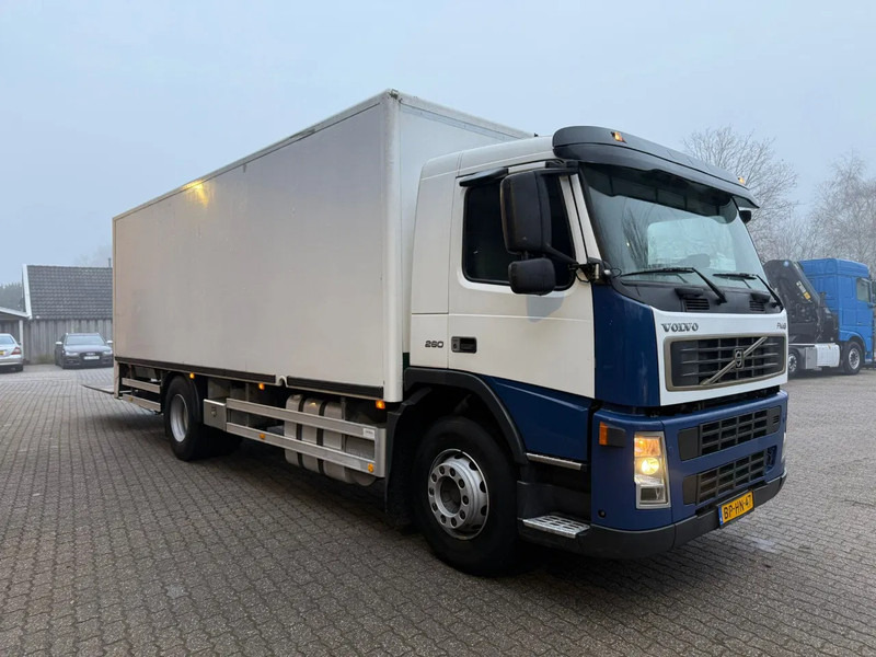 Volvo FM 9.260 2000KG LBW Airco 596.659KM NL Truck APK/TUV 22-04-2026 - Camion fourgon: photos 5 Volvo FM 9.260 2000KG LBW Airco 596.659KM NL Truck APK/TUV 22-04-2026 - Camion fourgon: photos 5
