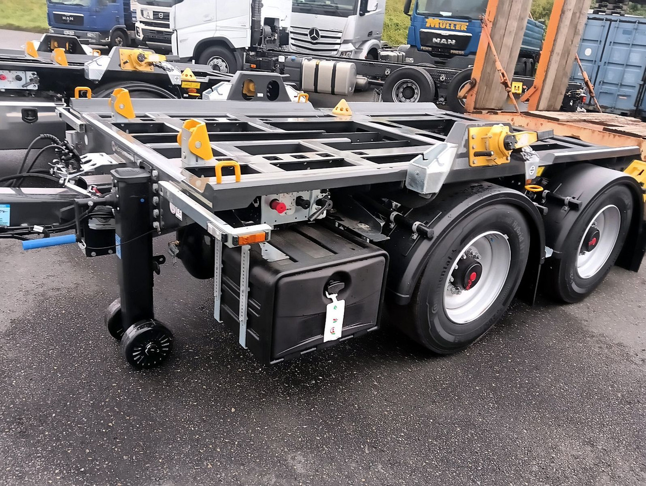 Hüffermann 2-A-MINI-CARRIER SAFETYFIX VERZINKT NEU TOP-PREI - Remorque ampliroll/ Multibenne: photos 3 Hüffermann 2-A-MINI-CARRIER SAFETYFIX VERZINKT NEU TOP-PREI - Remorque ampliroll/ Multibenne: photos 3