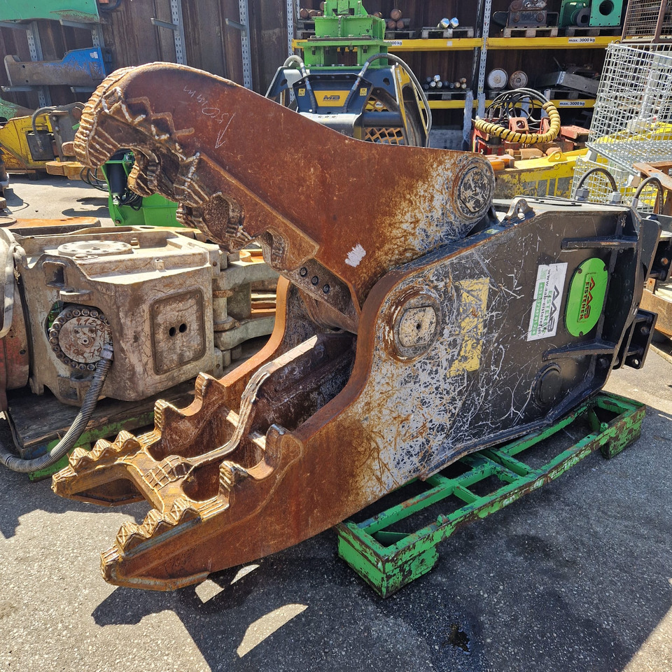 MBI RP25; 2600kg f. 25- 35to excavator - Cisaille de démolition pour Engins de chantier: photos 1 MBI RP25; 2600kg f. 25- 35to excavator - Cisaille de démolition pour Engins de chantier: photos 1