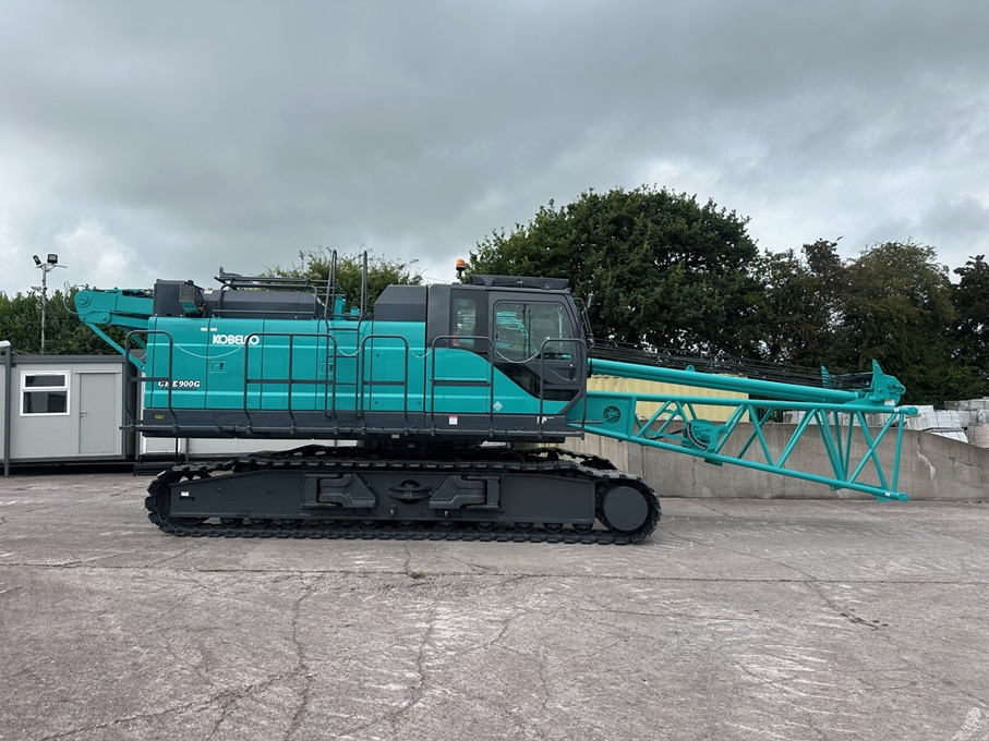 KOBELCO CKE900G-2 - 100 Ton Crawler Crane - Excellent Condition - Grue sur chenilles: photos 2 KOBELCO CKE900G-2 - 100 Ton Crawler Crane - Excellent Condition - Grue sur chenilles: photos 2
