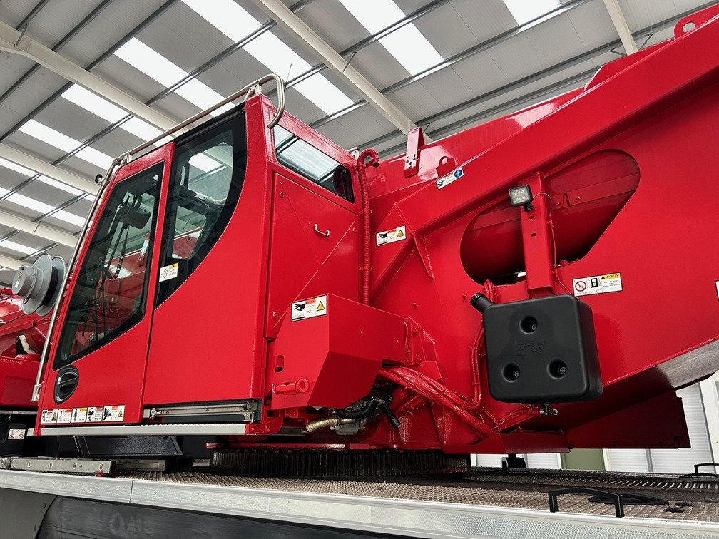 Grue LIEBHERR LTM1060-3.1: photos 21 Grue LIEBHERR LTM1060-3.1: photos 21