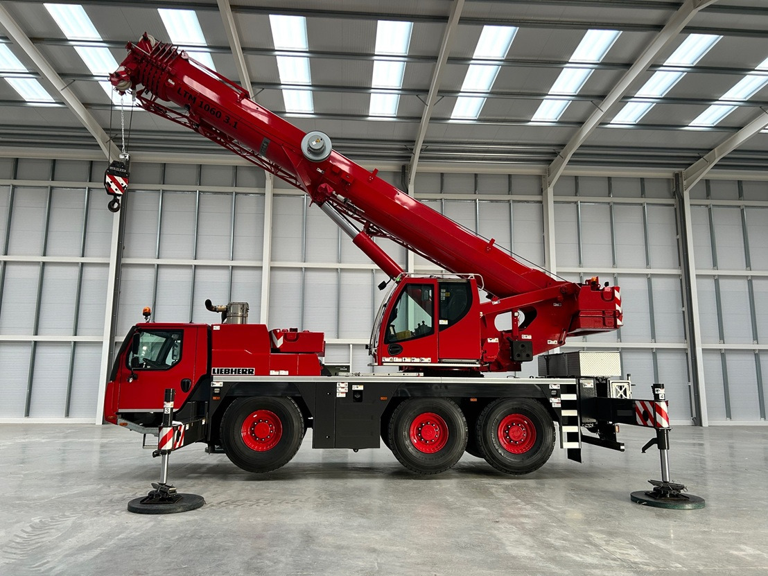 Grue LIEBHERR LTM1060-3.1: photos 43 Grue LIEBHERR LTM1060-3.1: photos 43