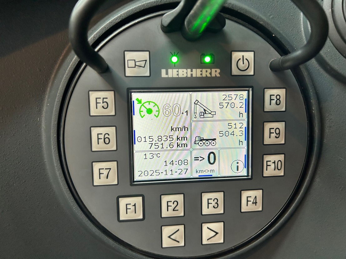 Grue LIEBHERR LTM1060-3.1: photos 36 Grue LIEBHERR LTM1060-3.1: photos 36