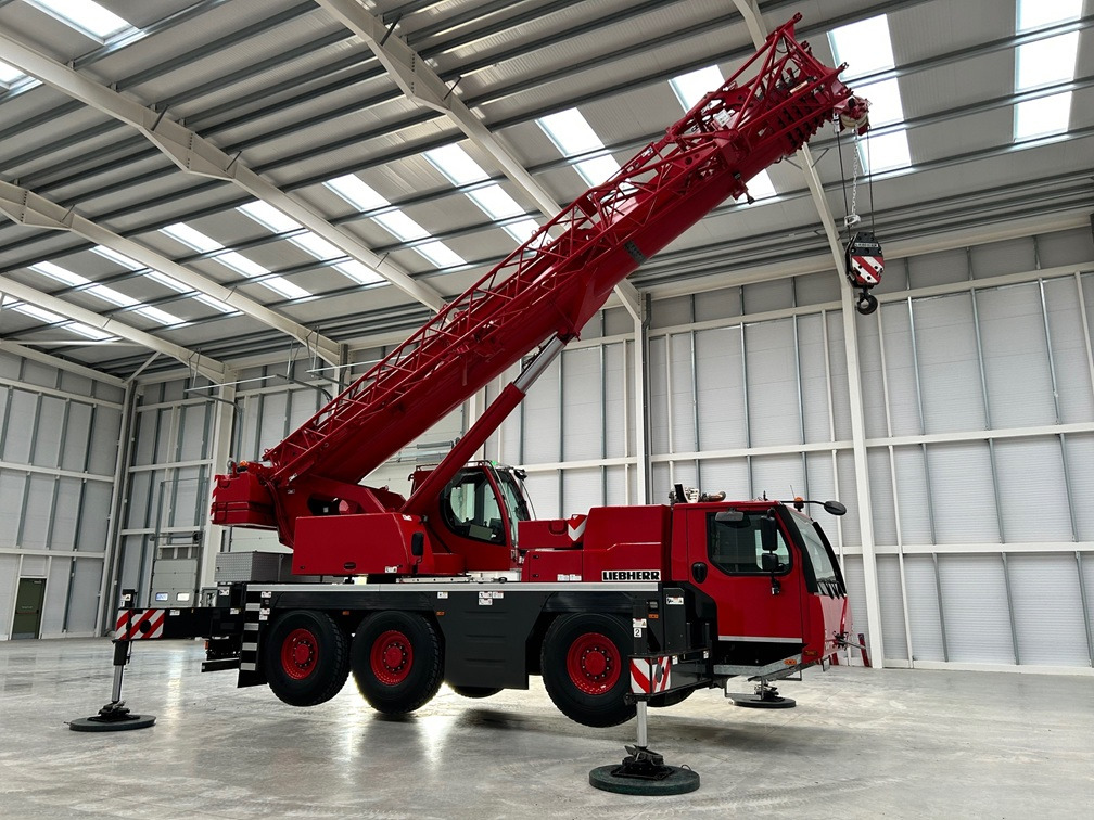 Grue LIEBHERR LTM1060-3.1: photos 50 Grue LIEBHERR LTM1060-3.1: photos 50