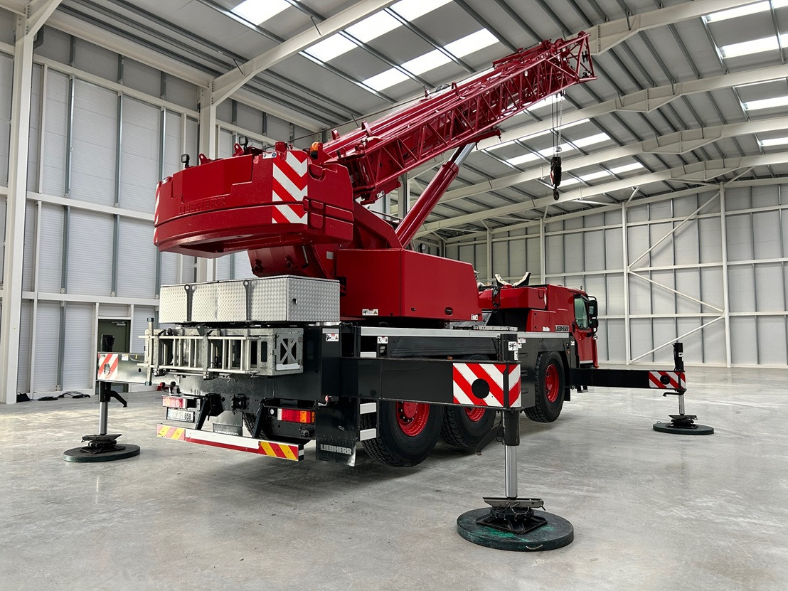Grue LIEBHERR LTM1060-3.1: photos 48 Grue LIEBHERR LTM1060-3.1: photos 48