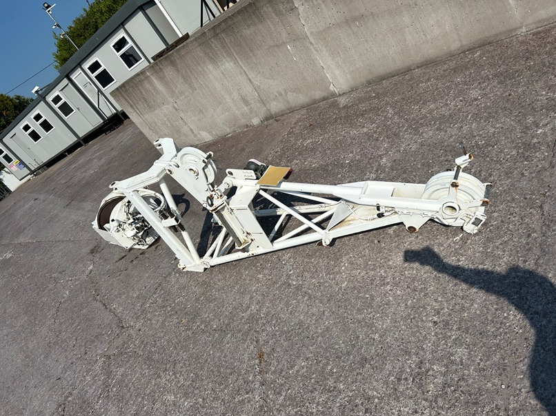 LIEBHERR Second Winch & 2.5 Meter Jib to suit LIEBHERR LTM1055-3.2 - Grue tout-terrain: photos 2 LIEBHERR Second Winch & 2.5 Meter Jib to suit LIEBHERR LTM1055-3.2 - Grue tout-terrain: photos 2