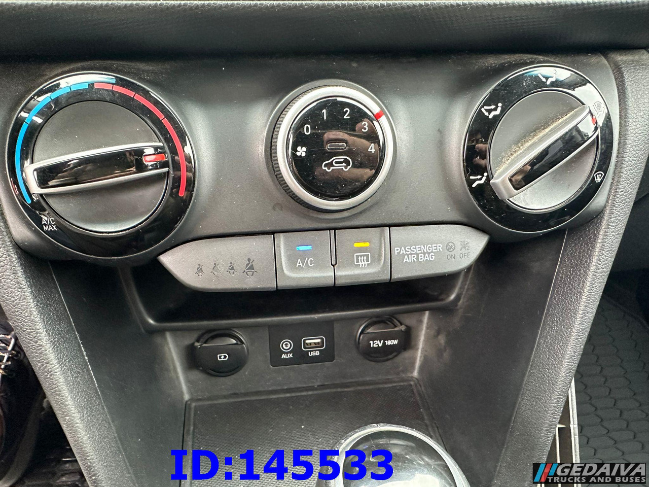 Voiture HYUNDAI Kona 4WD  Diesel Automatic: photos 15