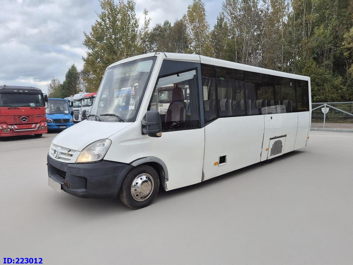 IVECO Daily 50C18 - 23-seater - Minibus, Autocar: photos 1 IVECO Daily 50C18 - 23-seater - Minibus, Autocar: photos 1