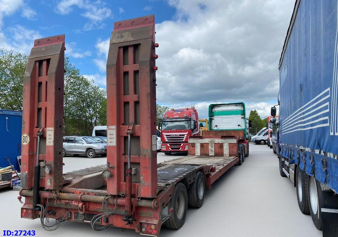 LANGENDORF Satbue 20/28 - Low bed - Semi-remorque surbaissé: photos 5 LANGENDORF Satbue 20/28 - Low bed - Semi-remorque surbaissé: photos 5