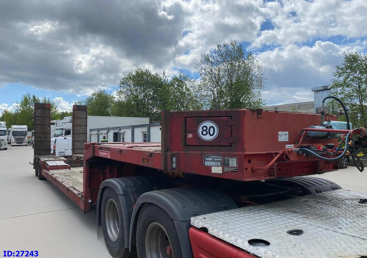 LANGENDORF Satbue 20/28 - Low bed - Semi-remorque surbaissé: photos 2 LANGENDORF Satbue 20/28 - Low bed - Semi-remorque surbaissé: photos 2