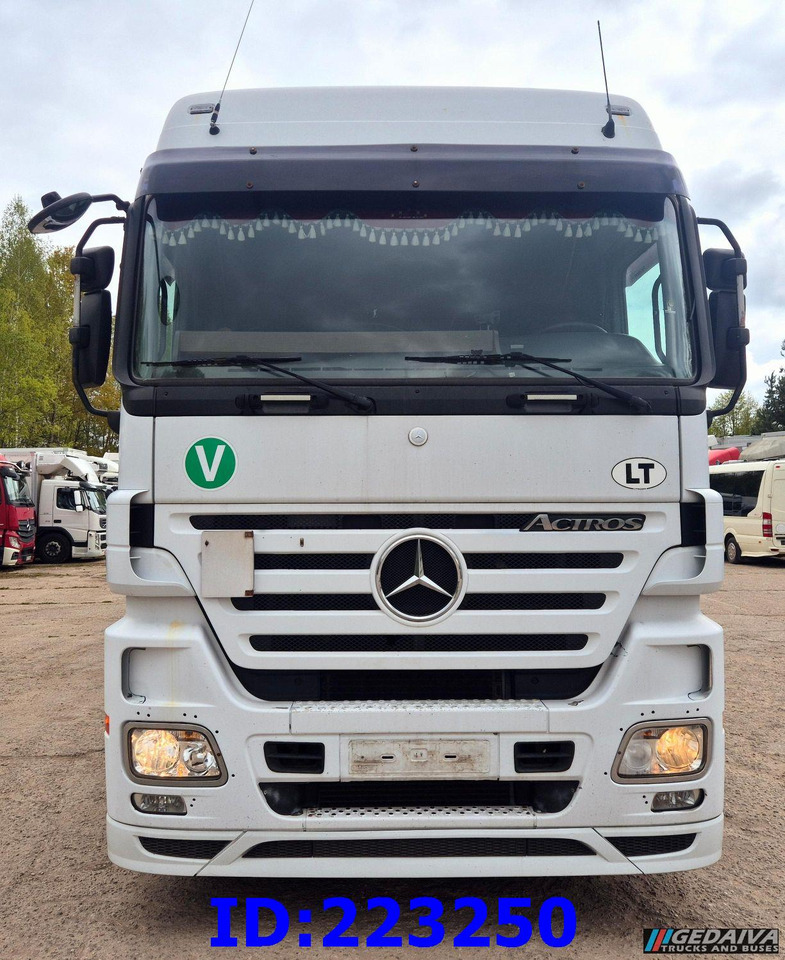MERCEDES-BENZ Actros 2541 6x2 Retarder + Wielton trailer - Camion à rideaux coulissants: photos 2 MERCEDES-BENZ Actros 2541 6x2 Retarder + Wielton trailer - Camion à rideaux coulissants: photos 2