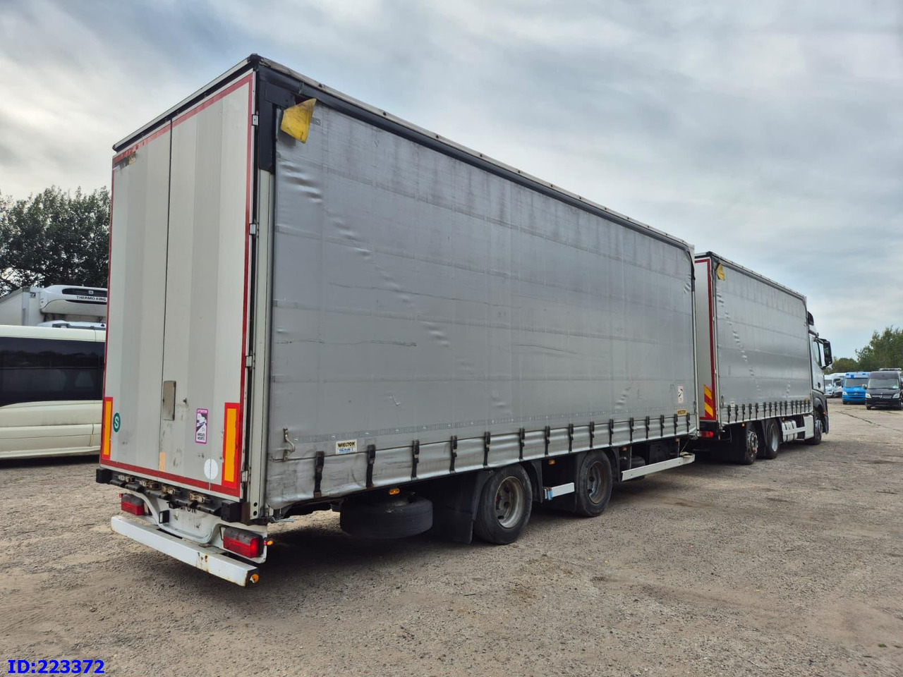 MERCEDES-BENZ Actros 2542 6x2 Euro6 + Wielton trailer - Camion à rideaux coulissants: photos 5 MERCEDES-BENZ Actros 2542 6x2 Euro6 + Wielton trailer - Camion à rideaux coulissants: photos 5