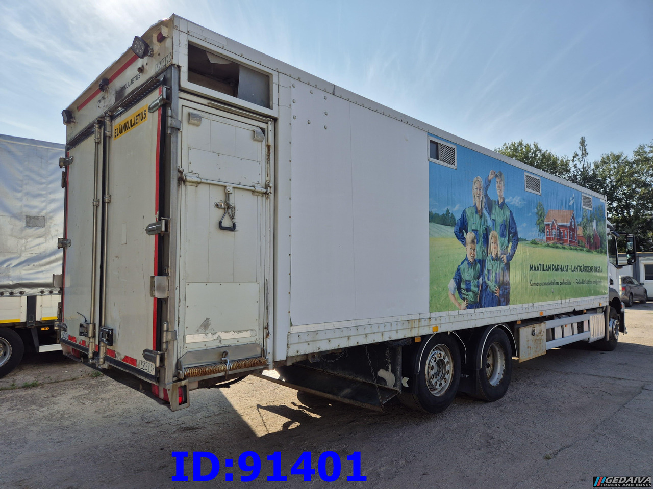 MERCEDES-BENZ Antos 2532 - 6x2 - Euro 6 - Animal transport - Camion bétaillère: photos 5 MERCEDES-BENZ Antos 2532 - 6x2 - Euro 6 - Animal transport - Camion bétaillère: photos 5