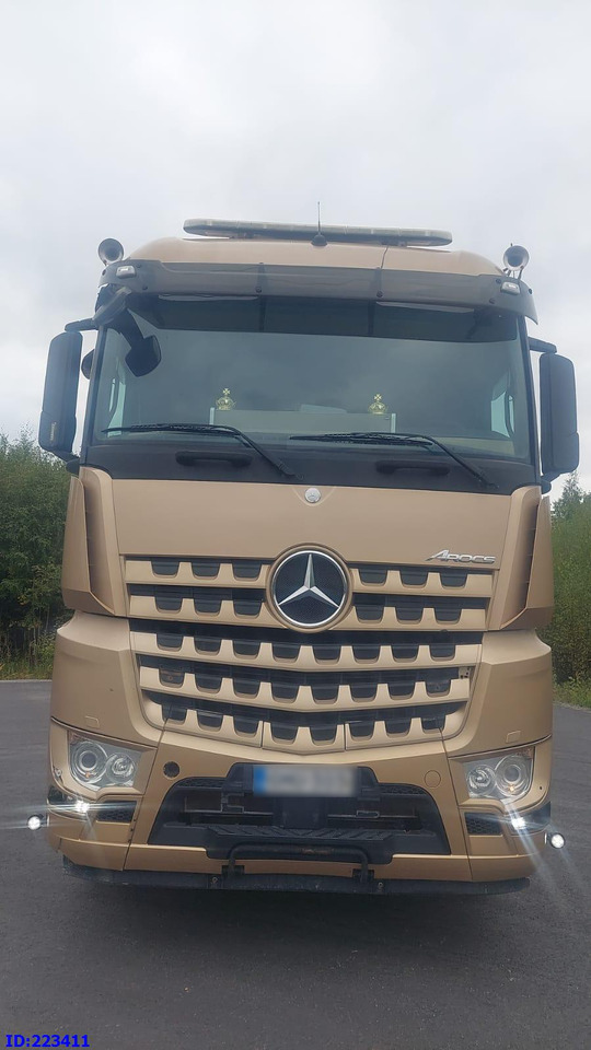MERCEDES-BENZ Arocs 3763 8x4 Euro6 - Châssis cabine: photos 2 MERCEDES-BENZ Arocs 3763 8x4 Euro6 - Châssis cabine: photos 2