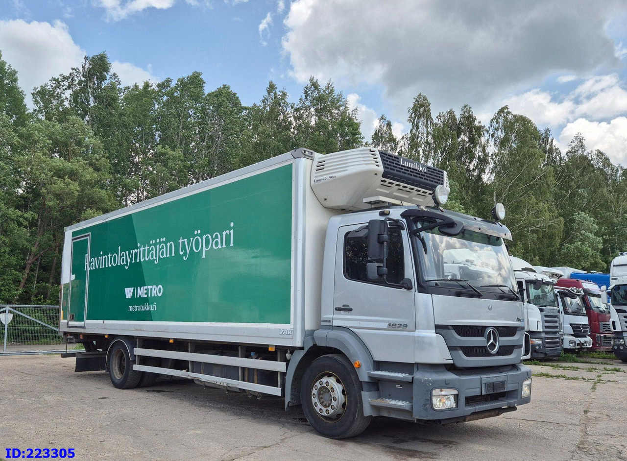 MERCEDES-BENZ Axor 1829 Euro5 Manual + Tail lift - Camion frigorifique: photos 4 MERCEDES-BENZ Axor 1829 Euro5 Manual + Tail lift - Camion frigorifique: photos 4