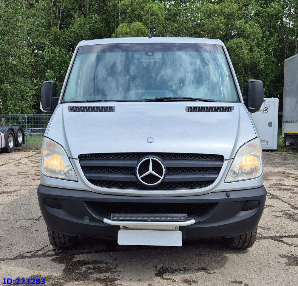 MERCEDES-BENZ Sprinter 313 - Kasten VIP -Euro5 - Autocar: photos 2 MERCEDES-BENZ Sprinter 313 - Kasten VIP -Euro5 - Autocar: photos 2