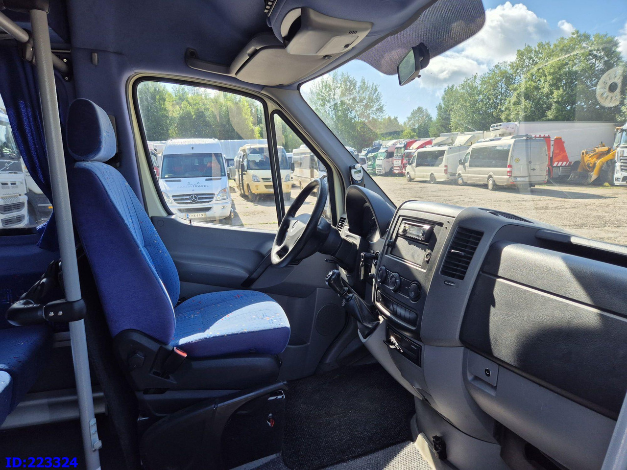 Autocar MERCEDES-BENZ Sprinter 516 XXL 20 place Euro6: photos 18