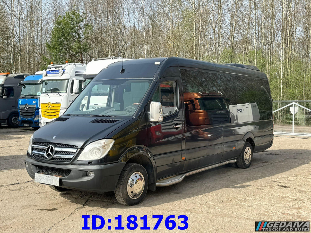 MERCEDES-BENZ Sprinter 518 - VIP - 17 Seater - Autocar: photos 1 MERCEDES-BENZ Sprinter 518 - VIP - 17 Seater - Autocar: photos 1