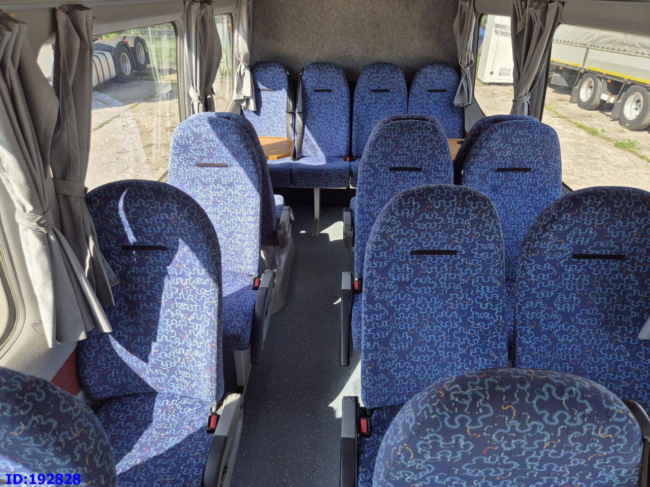 Autocar MERCEDES-BENZ Sprinter 519 - 17 place - Euro5: photos 15